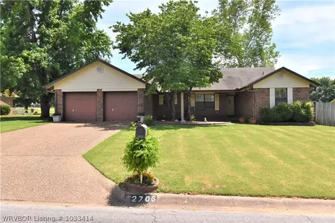 2706 Phillips Ave, Sallisaw, OK 74955 photo 2