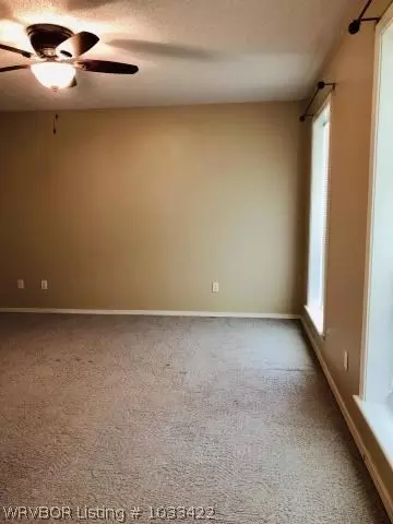 10161 Lake Dr, Plainview, AR 72857 photo 4