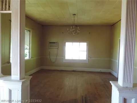 502 Market St, Ozark, AR 72949 photo 5