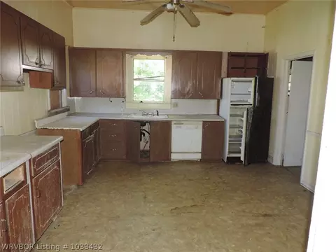502 Market St, Ozark, AR 72949 photo 6