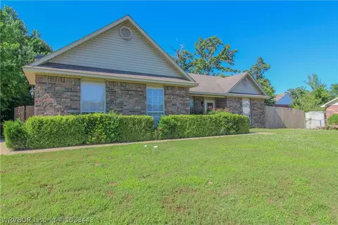 1006 J St, Barling, AR 72923 photo 32