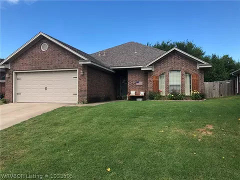 7508 Red Pine Dr, Fort Smith, AR 72916 photo 1