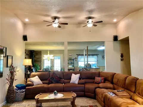 5220 Charla Ln, Hackett, AR 72937 photo 9