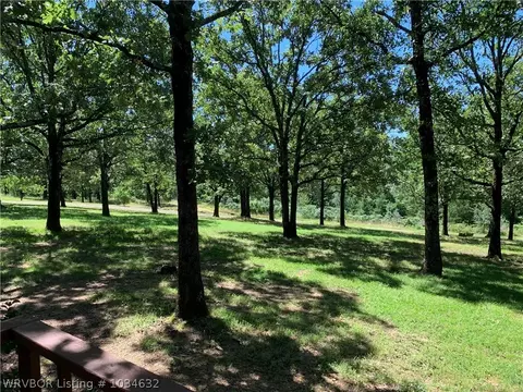 5220 Charla Ln, Hackett, AR 72937 photo 4
