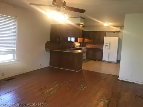 4115 Hon Ave, Fort Smith, AR 72903 photo 2