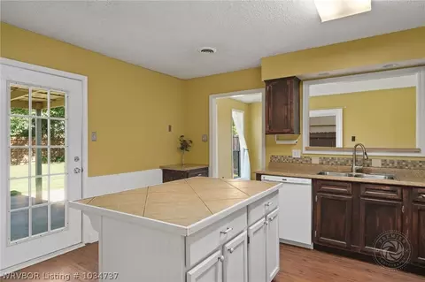 8720 S 32nd Ter, Fort Smith, AR 72908 photo 9