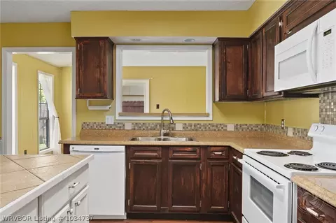 8720 S 32nd Ter, Fort Smith, AR 72908 photo 8