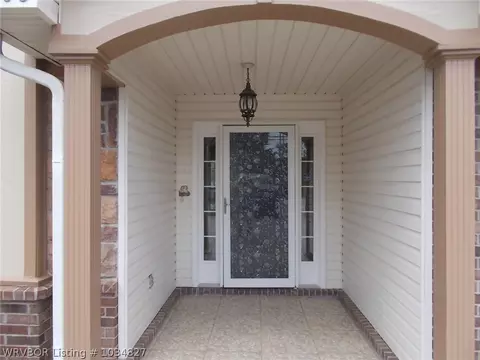 7108 Millennium Dr, Fort Smith, AR 72916 photo 5