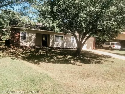 1309 Christie Ln, Lavaca, AR 72941 photo 1