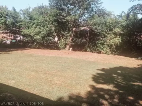 1309 Christie Ln, Lavaca, AR 72941 photo 2