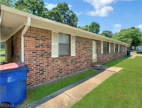 2702 Bluff Ave, Fort Smith, AR 72901 photo 3