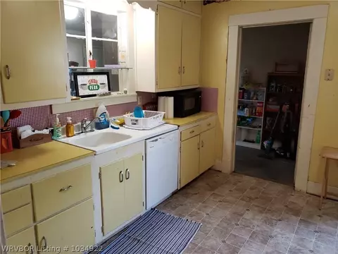 723 N 39th St, Fort Smith, AR 72903 photo 9