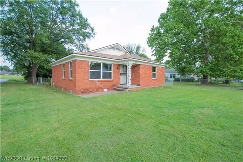 3330 N 49th St, Fort Smith, AR 72904 photo 1