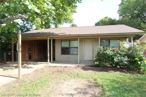 116 E Walnut St, Alma, AR 72921 photo 2