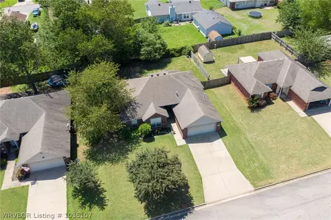 1001 2nd Ter, Barling, AR 72923 photo 33
