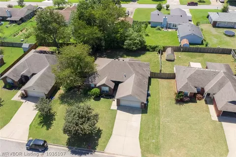 1001 2nd Ter, Barling, AR 72923 photo 32