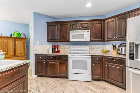 1001 2nd Ter, Barling, AR 72923 photo 8
