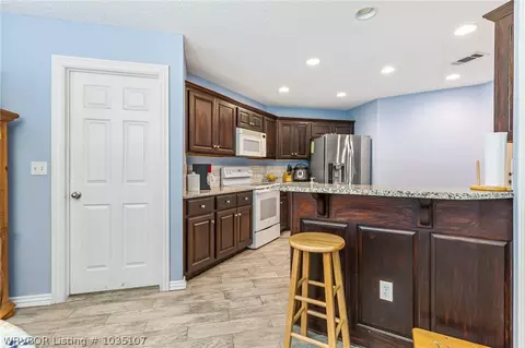 1001 2nd Ter, Barling, AR 72923 photo 9