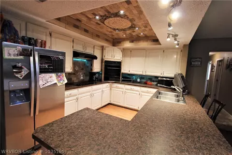 210 W Hazel St, Dyer, AR 72935 photo 9