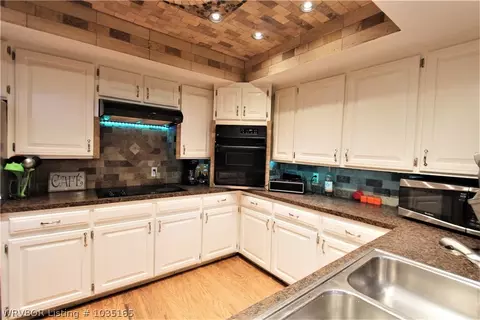 210 W Hazel St, Dyer, AR 72935 photo 8