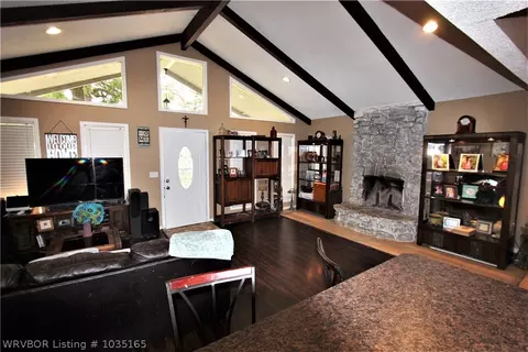 210 W Hazel St, Dyer, AR 72935 photo 5