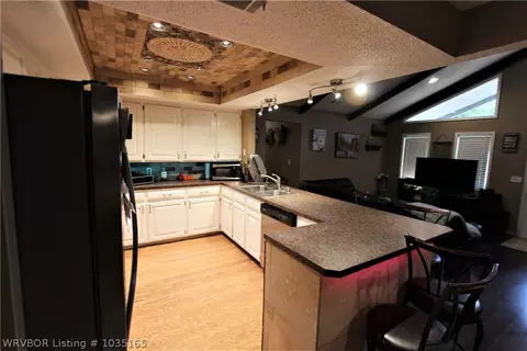 210 W Hazel St, Dyer, AR 72935 photo 10