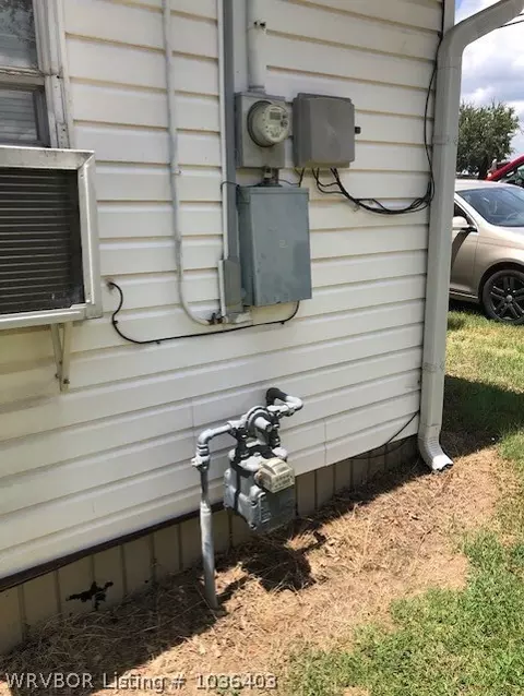 1003 Church St, Barling, AR 72923 photo 9
