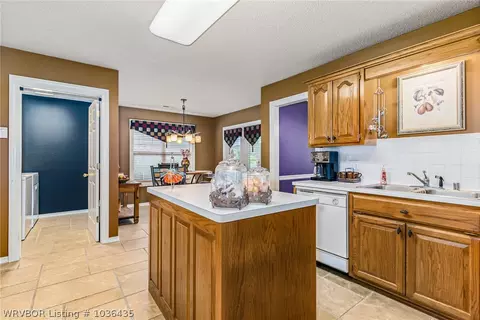 8619 Keswick Pl, Fort Smith, AR 72903 photo 6