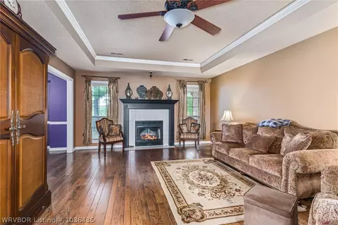 8619 Keswick Pl, Fort Smith, AR 72903 photo 3