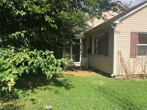 2400 S R St, Fort Smith, AR 72901 photo 9