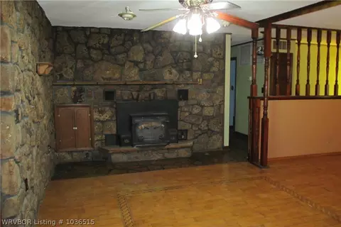 76 Charcoal Rd, Paris, AR 72855 photo 16