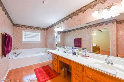 8712 Skypark Dr, Fort Smith, AR 72903 photo 11