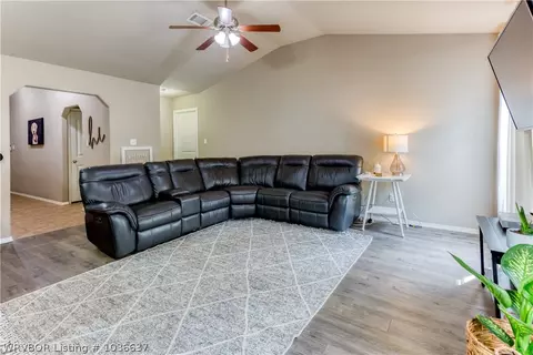 7800 Parkview Dr, Fort Smith, AR 72916 photo 6