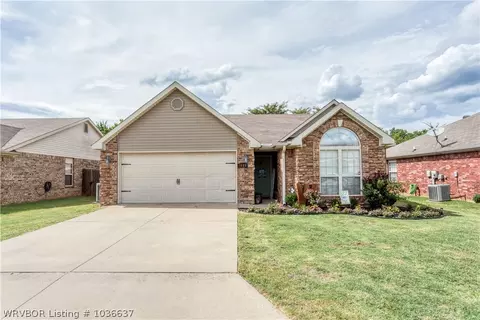 7800 Parkview Dr, Fort Smith, AR 72916 photo 1