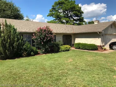 2204 Moody Rd, Barling, AR 72923 photo 1