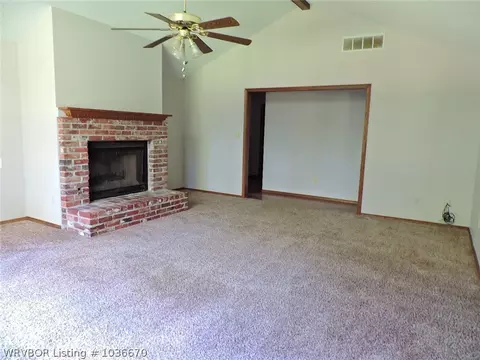 4305 S 35th Dr, Fort Smith, AR 72903 photo 8
