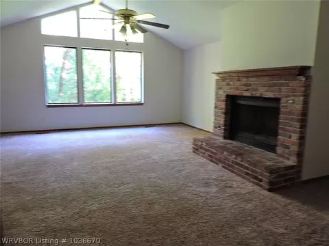 4305 S 35th Dr, Fort Smith, AR 72903 photo 9