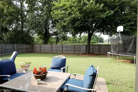 5615 Graystone Dr, Fort Smith, AR 72916 photo 4