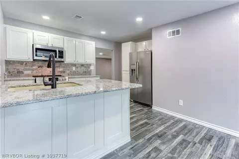 532 N 41st St, Fort Smith, AR 72903 photo 7