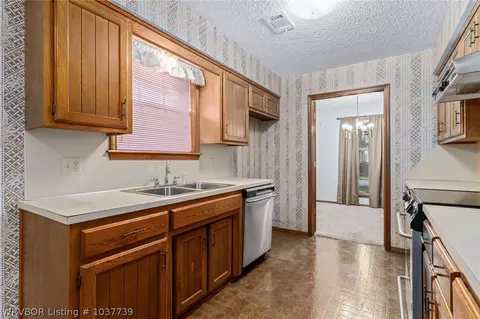 9612 Apple Gate Dr, Fort Smith, AR 72903 photo 6