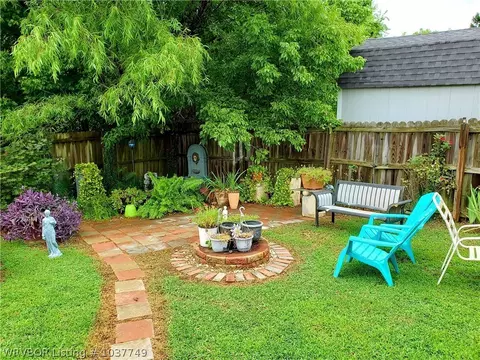 1683 Eastgate Cir, Greenwood, AR 72936 photo 9