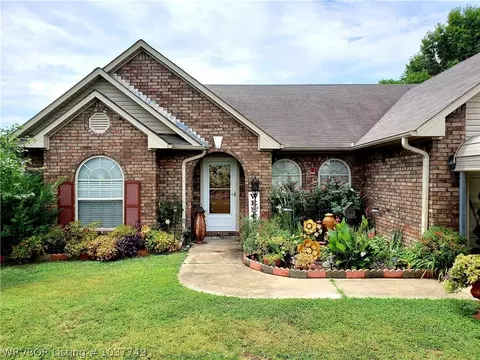 1683 Eastgate Cir, Greenwood, AR 72936 photo 4