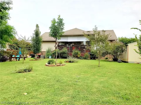 1683 Eastgate Cir, Greenwood, AR 72936 photo 7