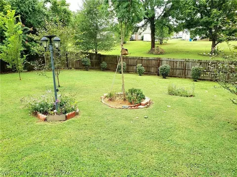 1683 Eastgate Cir, Greenwood, AR 72936 photo 12