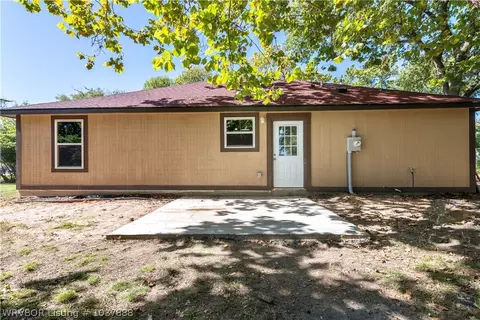 108 Vine St, Hackett, AR 72937 photo 17
