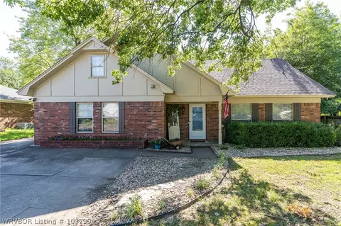 2817 65th St, Fort Smith, AR 72903 photo 1