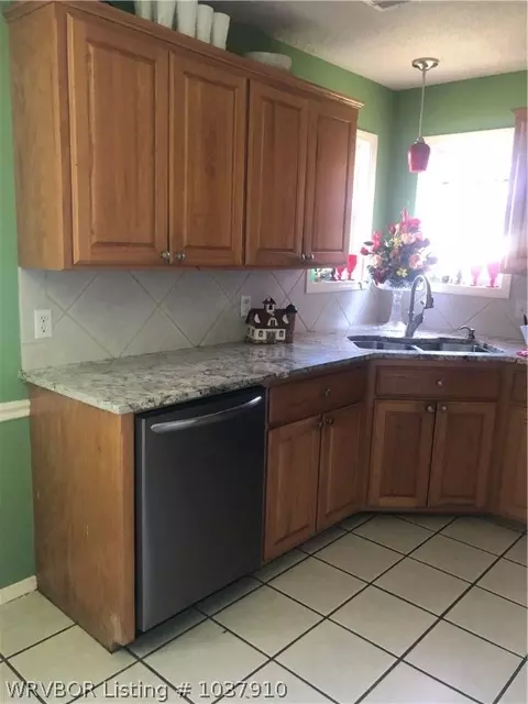 700 Nikolas, Lavaca, AR 72941 photo 5