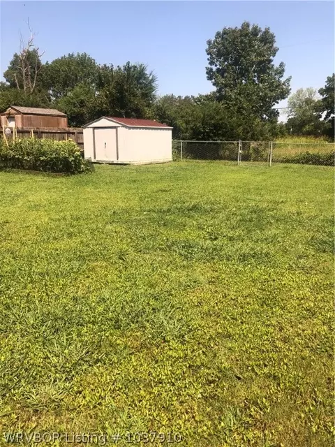 700 Nikolas, Lavaca, AR 72941 photo 10