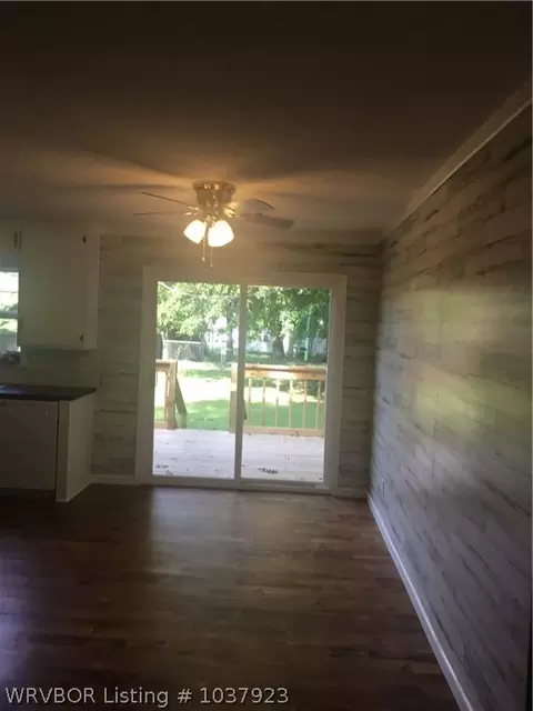 1107 39th St, Fort Smith, AR 72904 photo 3