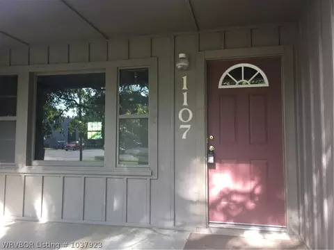1107 39th St, Fort Smith, AR 72904 photo 2